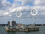 九州大学博多湾海上浮体式風力発電の写真